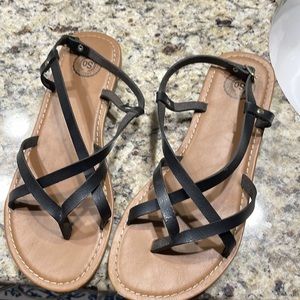 S.O. Black straps sandals